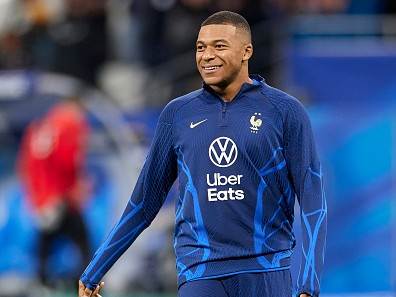 יציל את צרפת מירידת דרג? אמבפה (Getty)