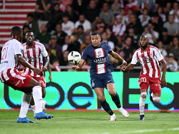 PASCAL POCHARD-CASABIANCA/AFP via Getty Images