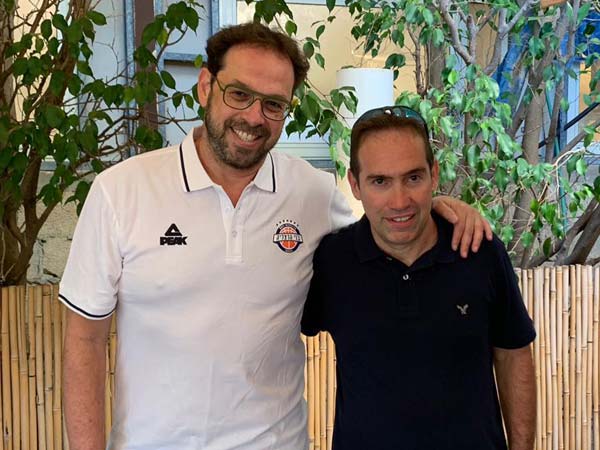 המאמן המנוסה חוזר לעוד סיבוב. דרוקר (צילום: אלן שיבר)
