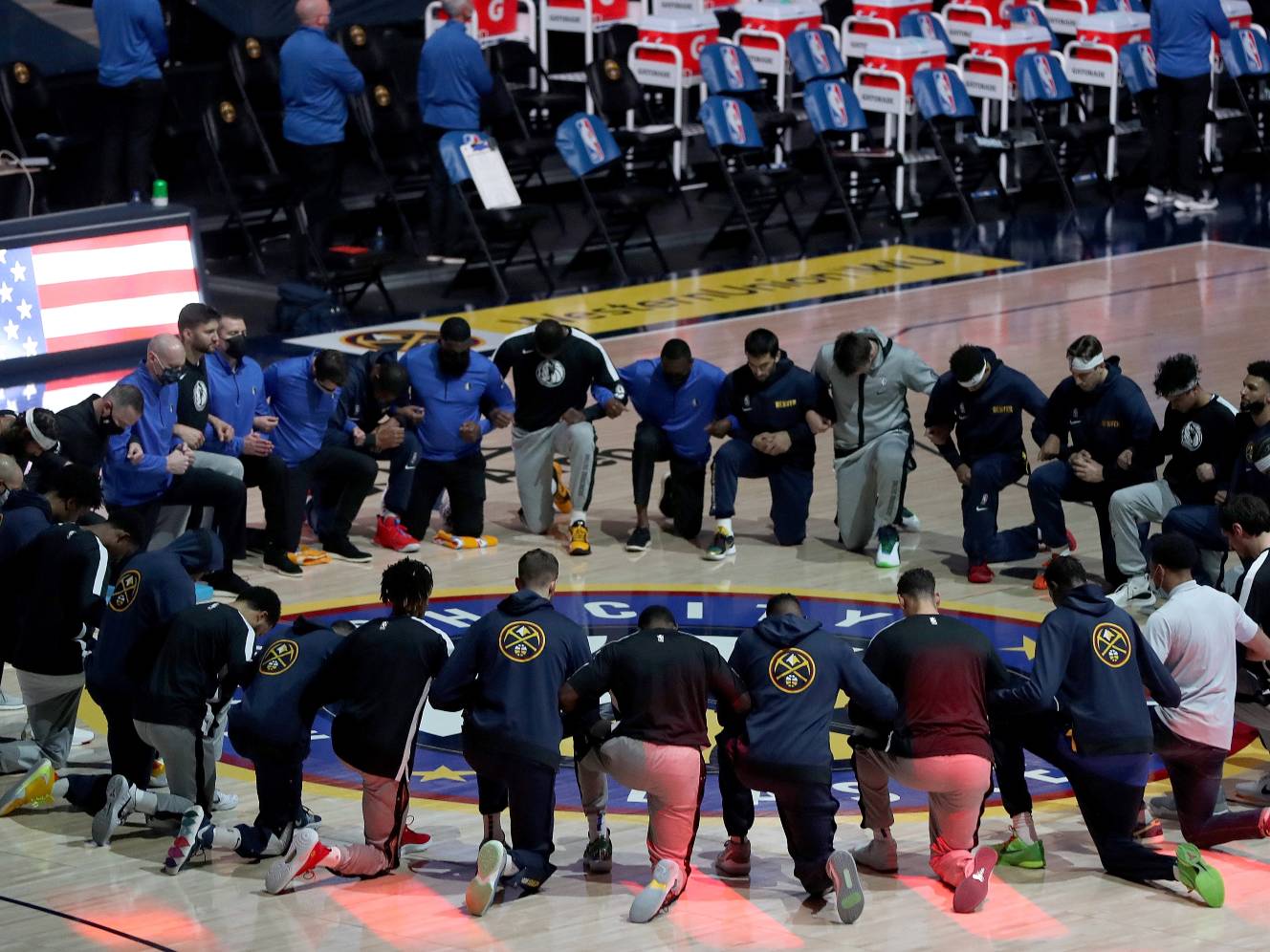 ורק שלא ימצאו איזה וריאנט חדש שחסין לחיסון (Getty)