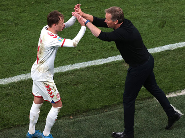 המאמן היומלנד סומך על דמסגור (getty)