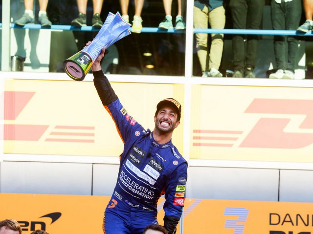 דניאל ריקארדו. שניים רבים והשלישי לוקח