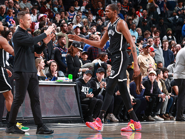 דוראנט ונאש בימים אחרים (Photo by Nathaniel S. Butler/NBAE via Getty Images)