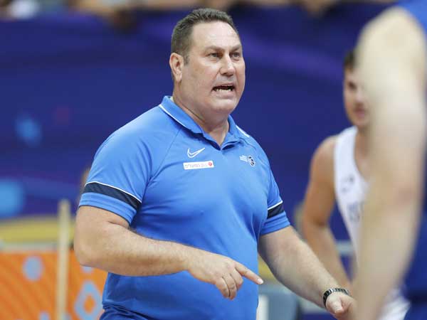 צריך לפנות את מקומו כאן ועכשיו (Photo by Pedja Milosavljevic/DeFodi Images via Getty Images)