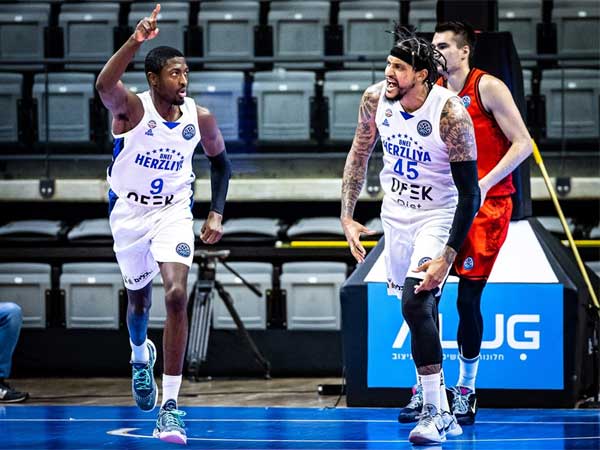 מכירים תקופה (FIBA)