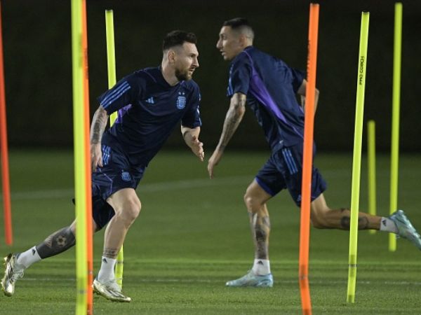 JUAN MABROMATA/AFP via Getty Images