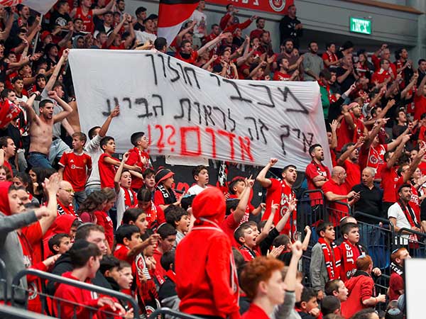 הקהל האדום צפוי לתמוך בהמוניו (אלן שיבר)