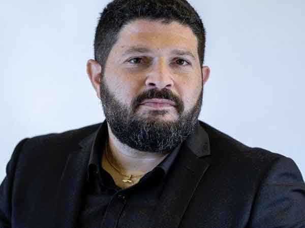 צילום: עמוד הפייסבוק של אלמוג כהן