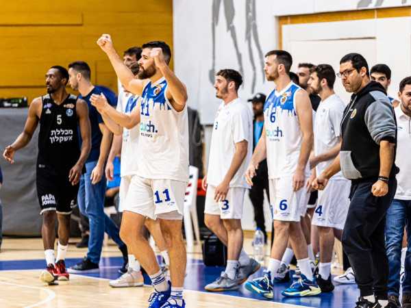שמרה על הביתיות, ר"ג (יעל אמסילי, מנהלת הליגה הלאומית)