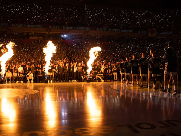 מה שחיכה לשחקני פרטיזן (Getty Images)