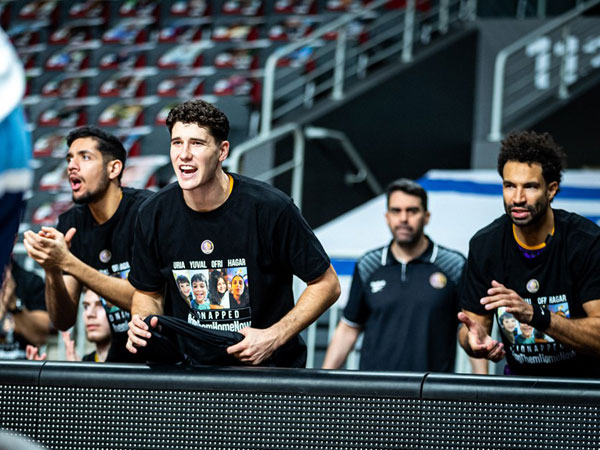 הספסל בטירוף (FIBA)