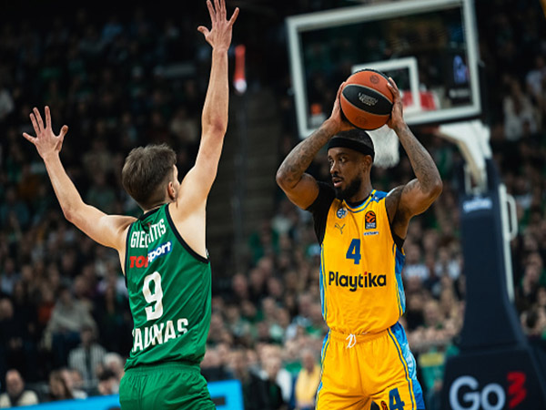 הזרים הבהירו למכבי: אנחנו לא סומכים עליך (getty)