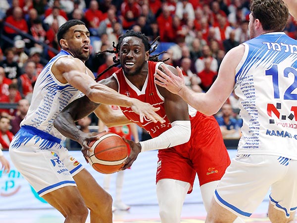 רבע 3 טוב שלו. מוטלי (אלן שיבר)