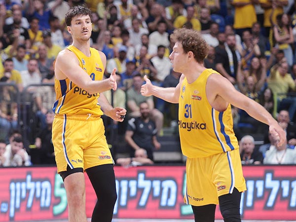 בדרך ל-0:1 בסדרת חצי הגמר (אלן שיבר)