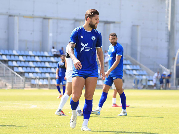 “תמיד רוצה יותר“ (טבריה)