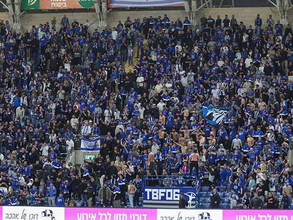אווירה מדהימה באיצטדיון שלמה ביטוח (דני מרון)