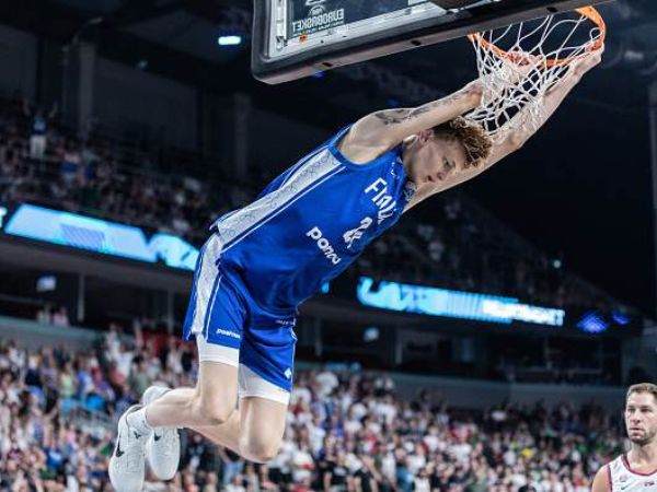 Nicholas Muller/SOPA Images/LightRocket via Getty Images