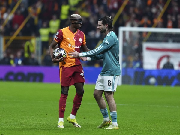 אוסימן חגג שער נוסף שנפסל (Photo by Elif Ozturk/Anadolu via Getty Images)