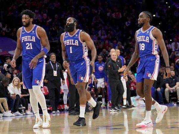 מילטון וחברים (Jesse D. Garrabrant/NBAE via Getty Images)