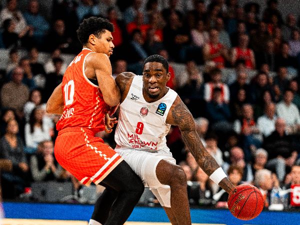 ומילטון תרם גם כן (Eurocup)