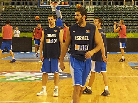 הלפרין וכספי, עדיין מאמינים (רועי גלדסטון, סלובניה)