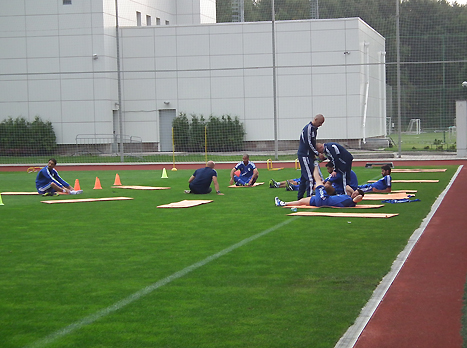 הנבחרת משתחררת (אתר ההתאחדות לכדורגל)