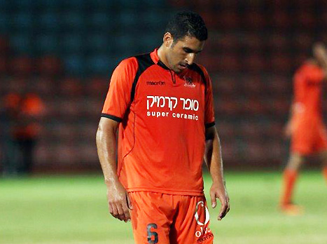 גל כהן. בני יהודה על הקרשים