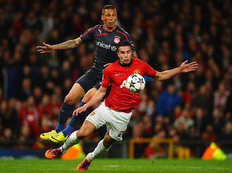 בהתחלה הוא נדחף ברחבה (gettyimages)