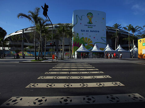 בפנים משחק, בחוץ שממה (gettyimages)