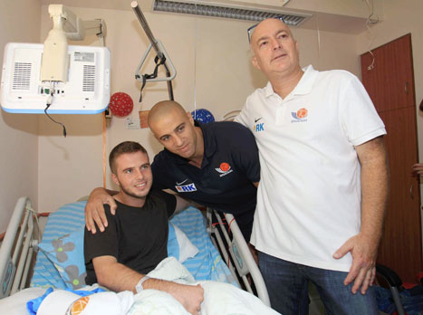 עוד קצת מוטיבציה לנבחרת (אלן שיבר)