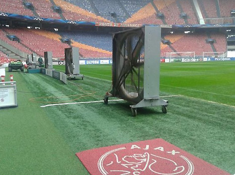 מייבשים את האמסטרדם ארנה