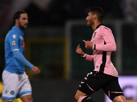 לזאר חגג, היגוואין נכנע (gettyimages)