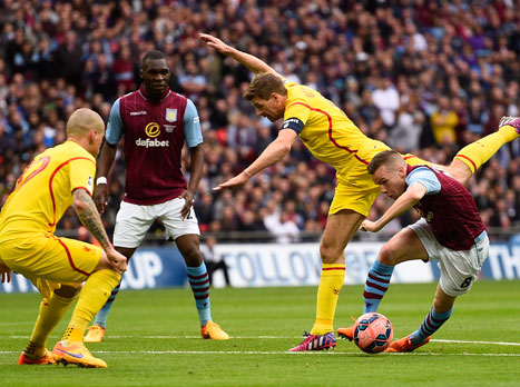 הקפטן של ליברפול שב להרכב אחרי הרחקה (getty)