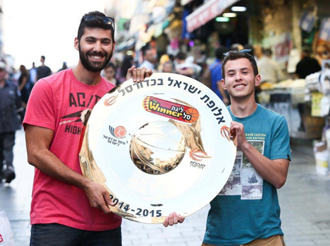 יעבירו אותה להלפרין? (עודד קרני, מנהלת הליגה)