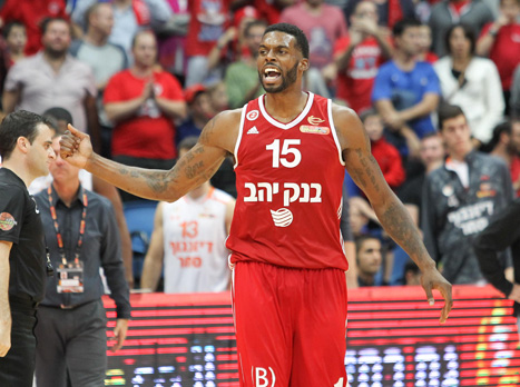 דונטה סמית'. "אישיות מורכבת" (דני מרון)