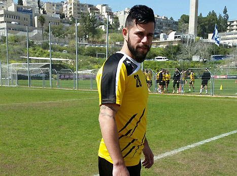 משען. סירב להגיע לאימון