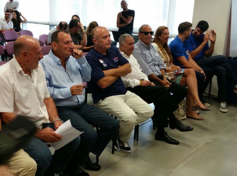 בעוד שנה הם כבר יהיו בהיכל מנורה מבטחים