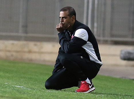 לא מצליח למצוא פתרונות, אבל לא מוותר. לוזון (אלן שיבר)