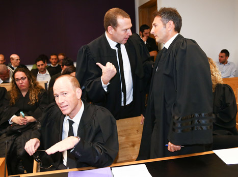 האדומים ממשיכים בהליך ההקפאה (צילום: דני מרון)