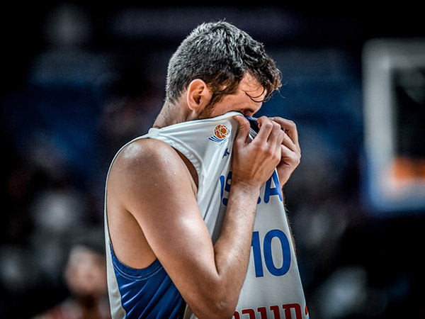 המשחק נגמר בצורה מאכזבת וישראל הודחה (FIBA)