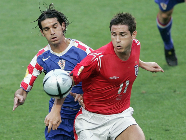 רוסו מול למפארד ביורו 2004 (GETTY)