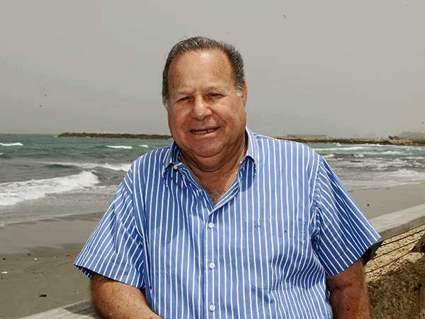 ארונו יוצב ביד אליהו (אלן שיבר)