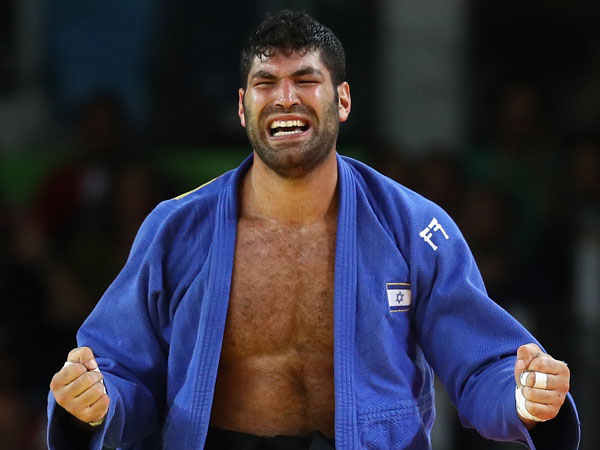 הדמעות אמרו הכל (GETTY)
