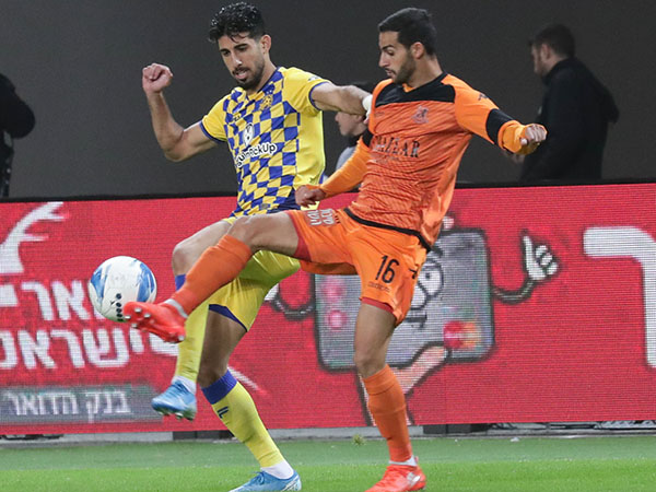 יונתן כהן, חזר להרכב וסיפק שלושה בישולים (דני מרון)