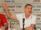 למכירה: הפועל במו"מ עם 3 קונים פוטנציאליים