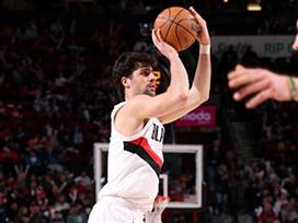 אבדיה בלט, פורטלנד ניצחה את מילווקי