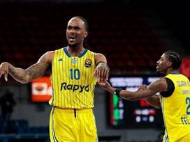 "איבדה את הראש" (GETTY)