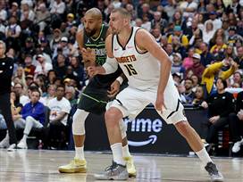 טריפל דאבל ליוקיץ`, 0:1 לדנבר בסדרה מול מיניסוטה