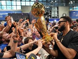 (Photo by John Nacion/Getty Images for Fanatics)