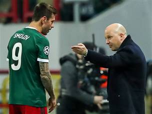 החמצת ענק של סמולוב בפתיחה (Getty)